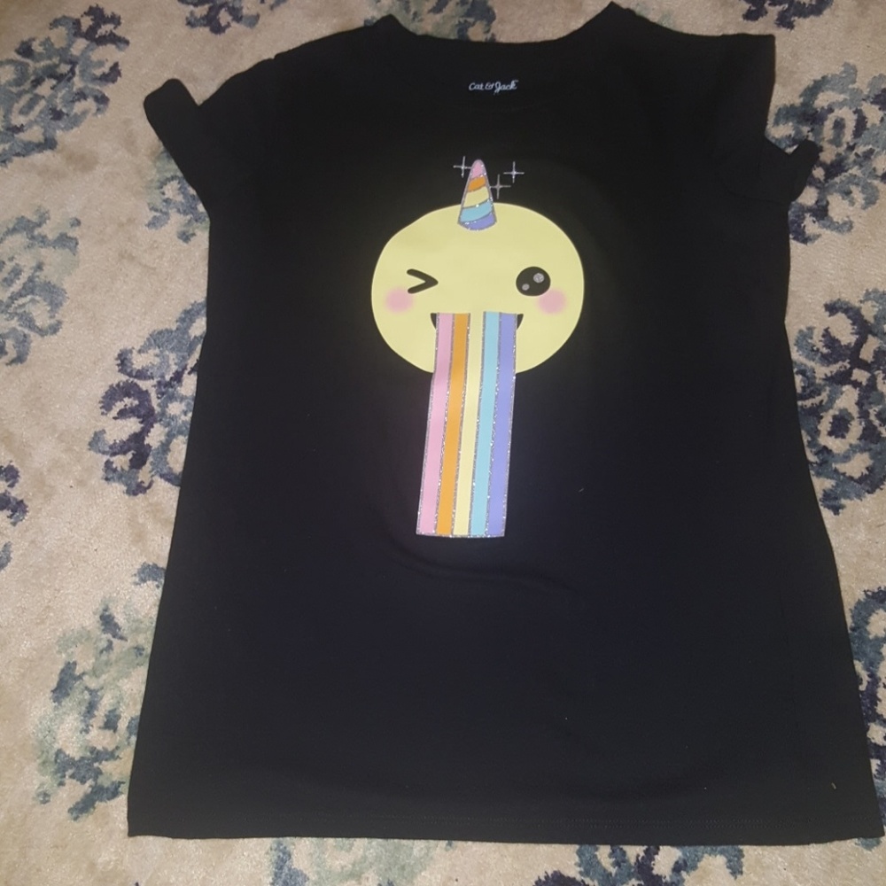 Black emoji t shirt